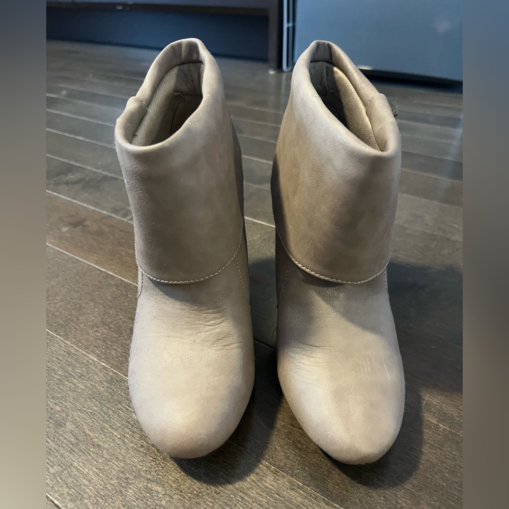 Grey booties